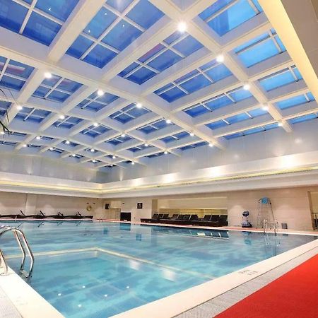 Embassador International Hotel Сиань Экстерьер фото
