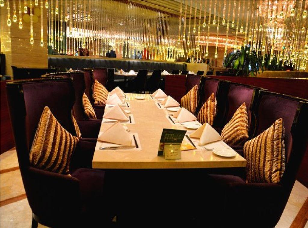 Embassador International Hotel Сиань Экстерьер фото