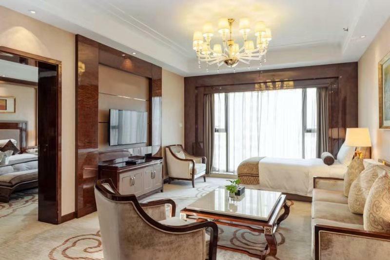 Embassador International Hotel Сиань Экстерьер фото